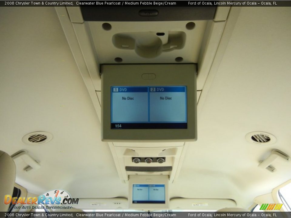 2008 Chrysler Town & Country Limited Clearwater Blue Pearlcoat / Medium Pebble Beige/Cream Photo #22