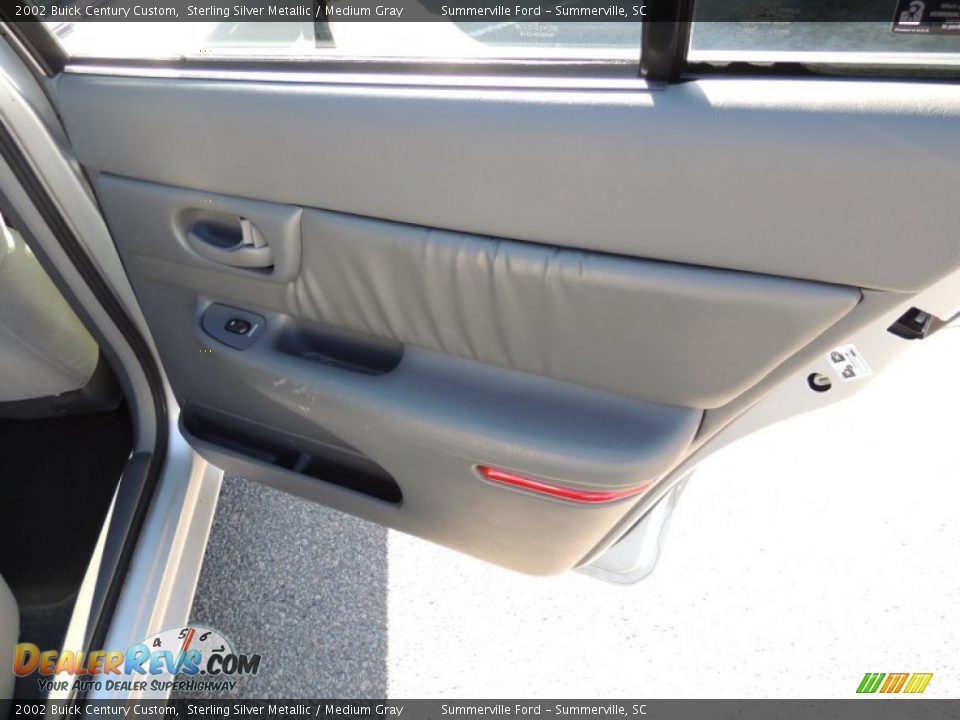 2002 Buick Century Custom Sterling Silver Metallic / Medium Gray Photo #11