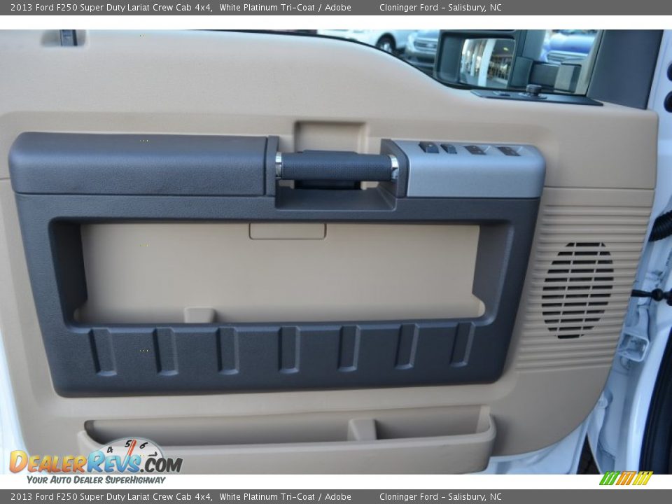 Door Panel of 2013 Ford F250 Super Duty Lariat Crew Cab 4x4 Photo #8