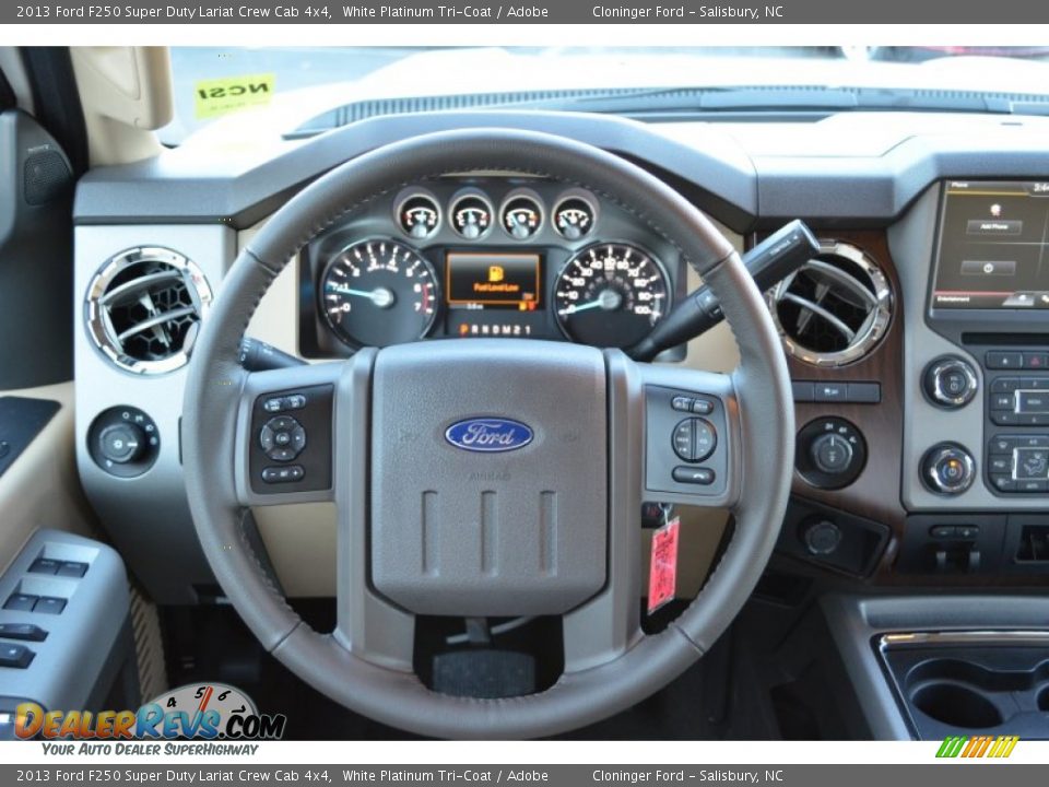 2013 Ford F250 Super Duty Lariat Crew Cab 4x4 Steering Wheel Photo #29