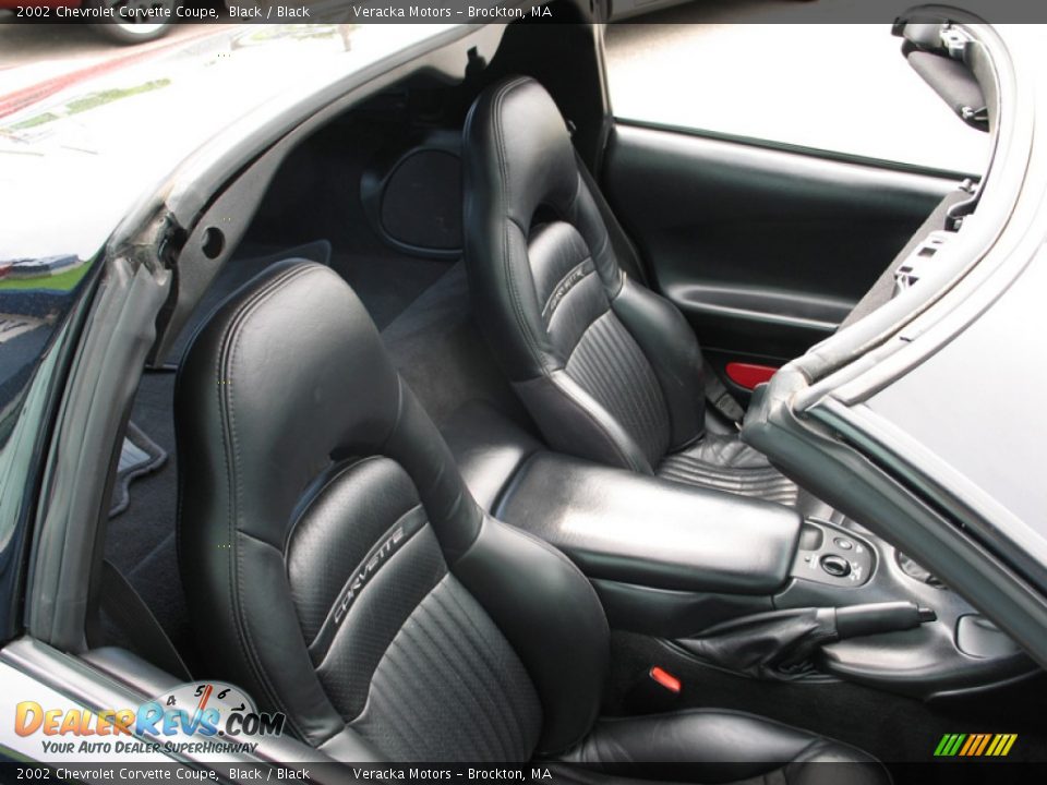 2002 Chevrolet Corvette Coupe Black / Black Photo #13