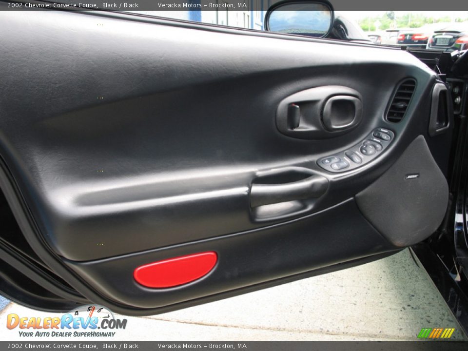 2002 Chevrolet Corvette Coupe Black / Black Photo #15
