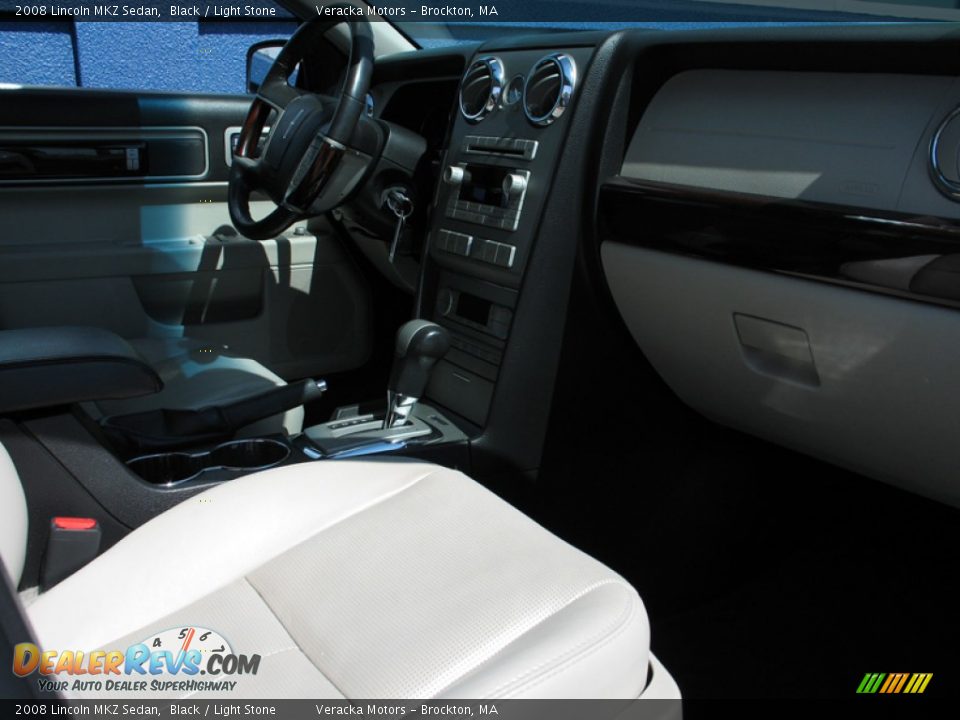 2008 Lincoln MKZ Sedan Black / Light Stone Photo #14