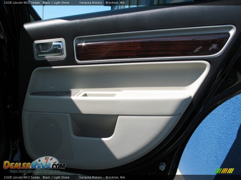 2008 Lincoln MKZ Sedan Black / Light Stone Photo #18