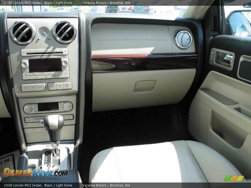 2008 Lincoln MKZ Sedan Black / Light Stone Photo #20