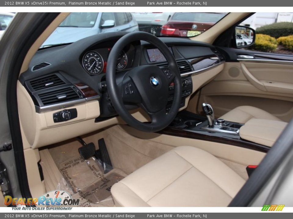 2012 BMW X5 xDrive35i Premium Platinum Bronze Metallic / Sand Beige Photo #10