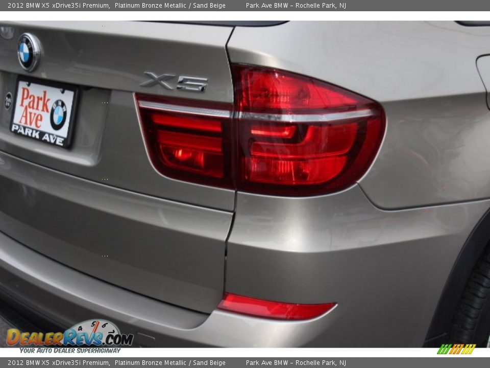2012 BMW X5 xDrive35i Premium Platinum Bronze Metallic / Sand Beige Photo #23