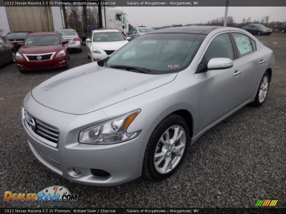 Front 3/4 View of 2013 Nissan Maxima 3.5 SV Premium Photo #3