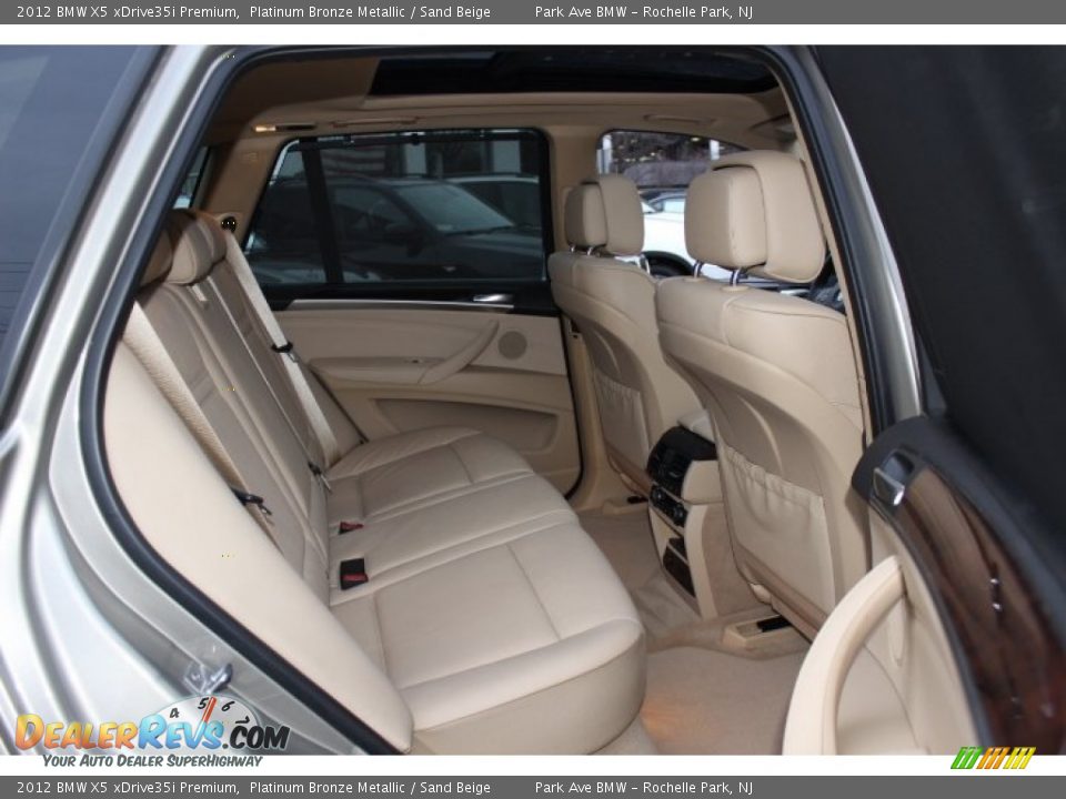2012 BMW X5 xDrive35i Premium Platinum Bronze Metallic / Sand Beige Photo #25