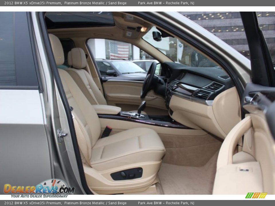 2012 BMW X5 xDrive35i Premium Platinum Bronze Metallic / Sand Beige Photo #28