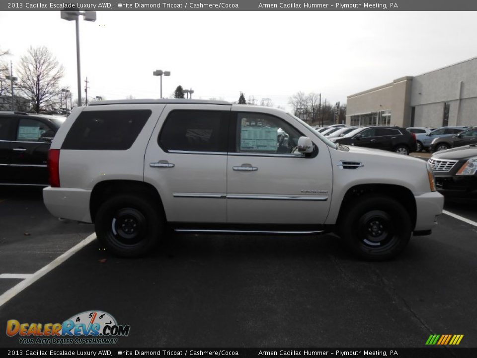 2013 Cadillac Escalade Luxury AWD White Diamond Tricoat / Cashmere/Cocoa Photo #4