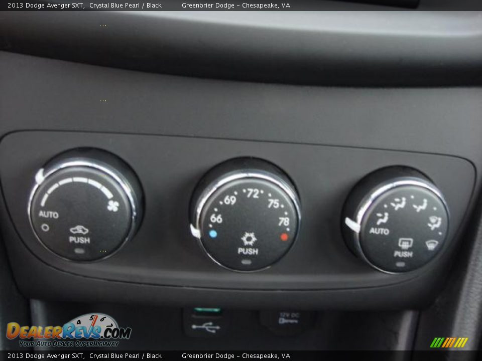 Controls of 2013 Dodge Avenger SXT Photo #12