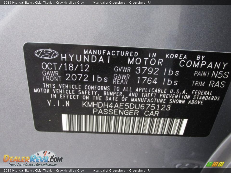 2013 Hyundai Elantra GLS Titanium Gray Metallic / Gray Photo #10
