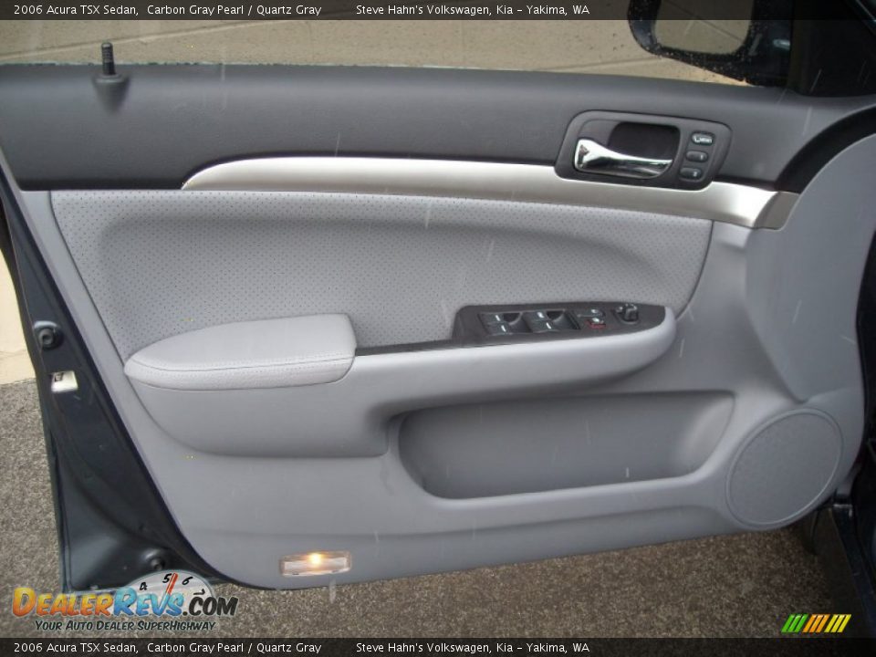 Door Panel of 2006 Acura TSX Sedan Photo #25