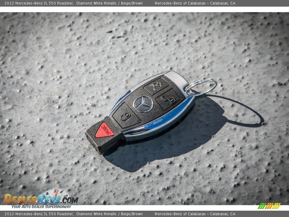 2013 Mercedes-Benz SL 550 Roadster Diamond White Metallic / Beige/Brown Photo #11