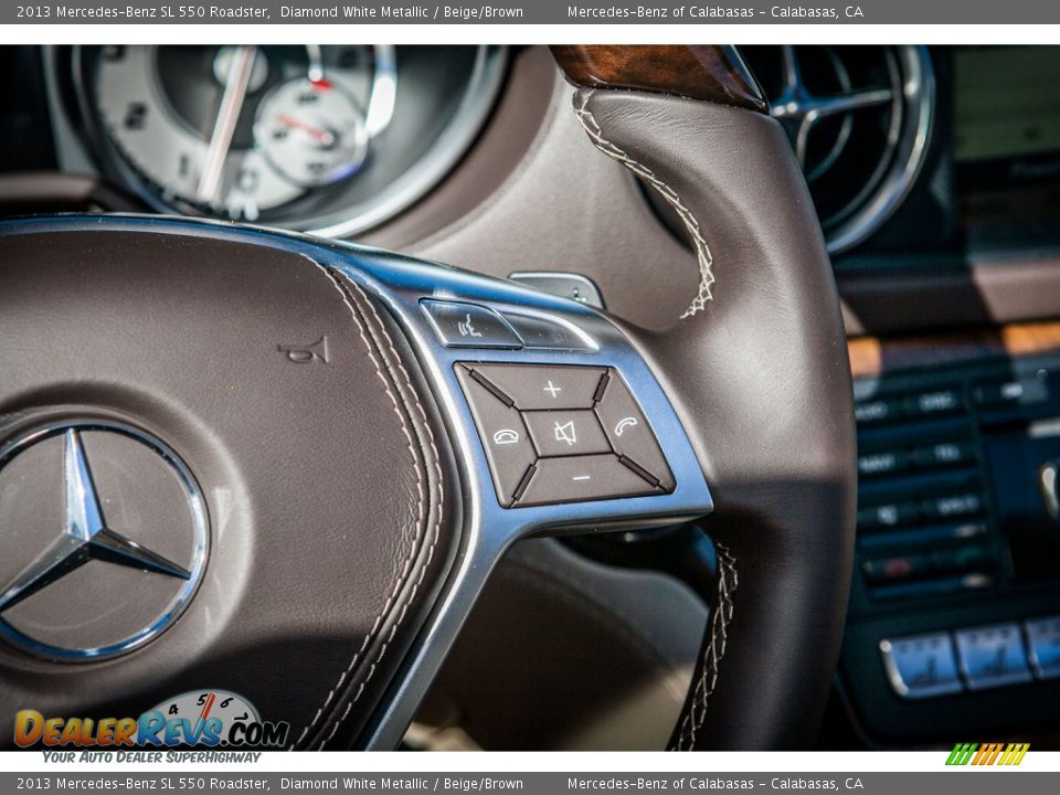2013 Mercedes-Benz SL 550 Roadster Diamond White Metallic / Beige/Brown Photo #16