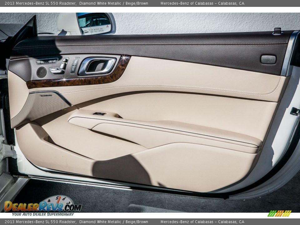 2013 Mercedes-Benz SL 550 Roadster Diamond White Metallic / Beige/Brown Photo #25