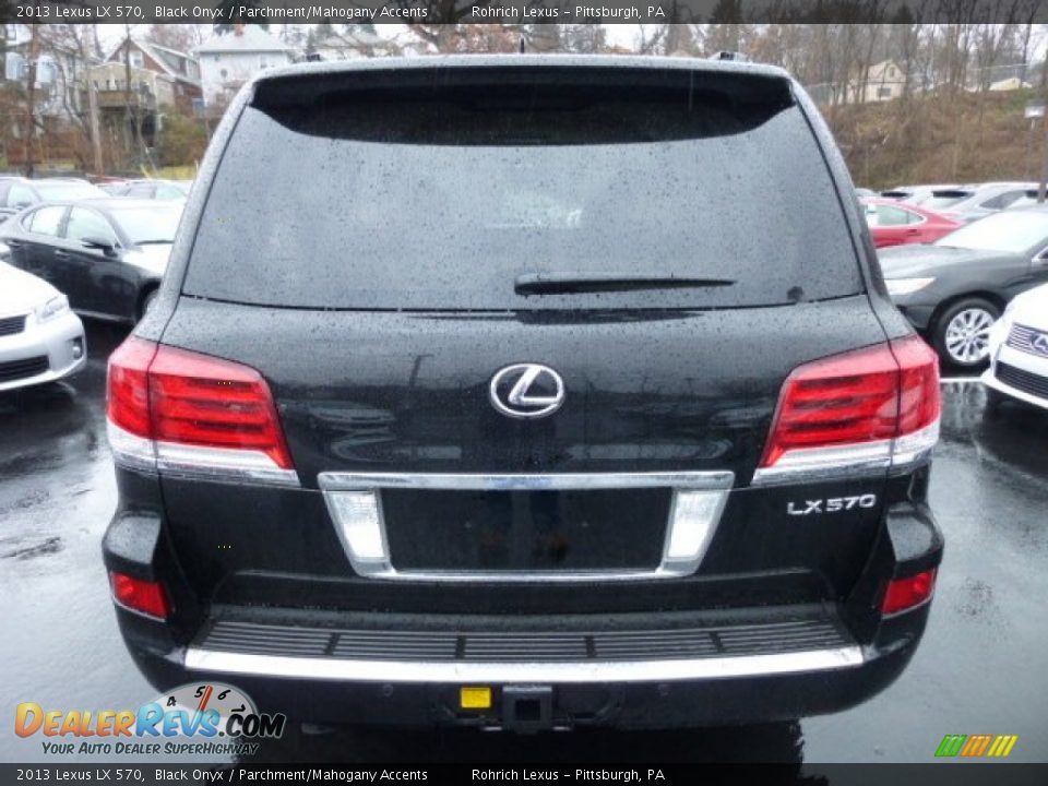 2013 Lexus LX 570 Black Onyx / Parchment/Mahogany Accents Photo #3