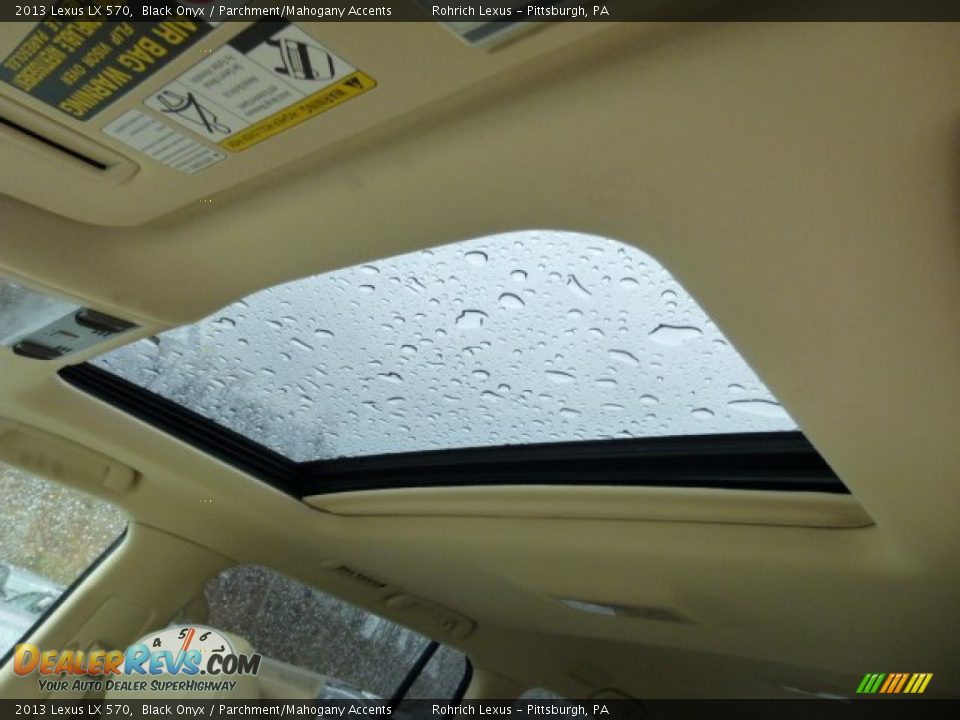 2013 Lexus LX 570 Black Onyx / Parchment/Mahogany Accents Photo #16
