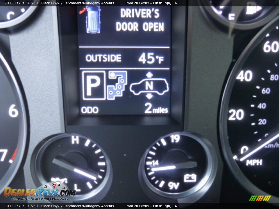 2013 Lexus LX 570 Black Onyx / Parchment/Mahogany Accents Photo #19