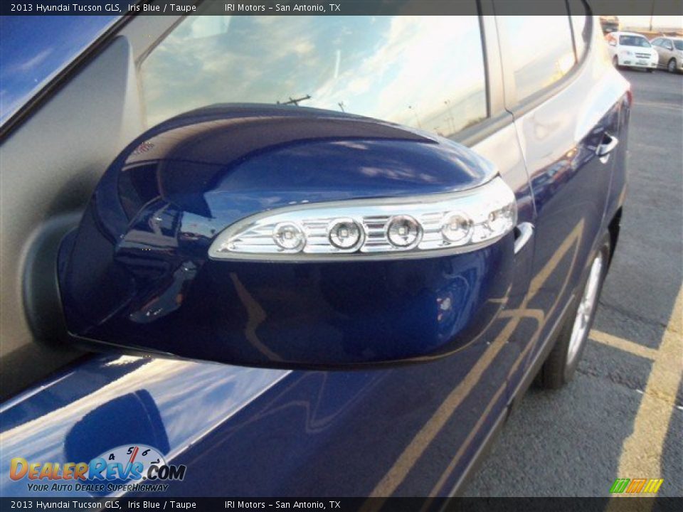 2013 Hyundai Tucson GLS Iris Blue / Taupe Photo #4