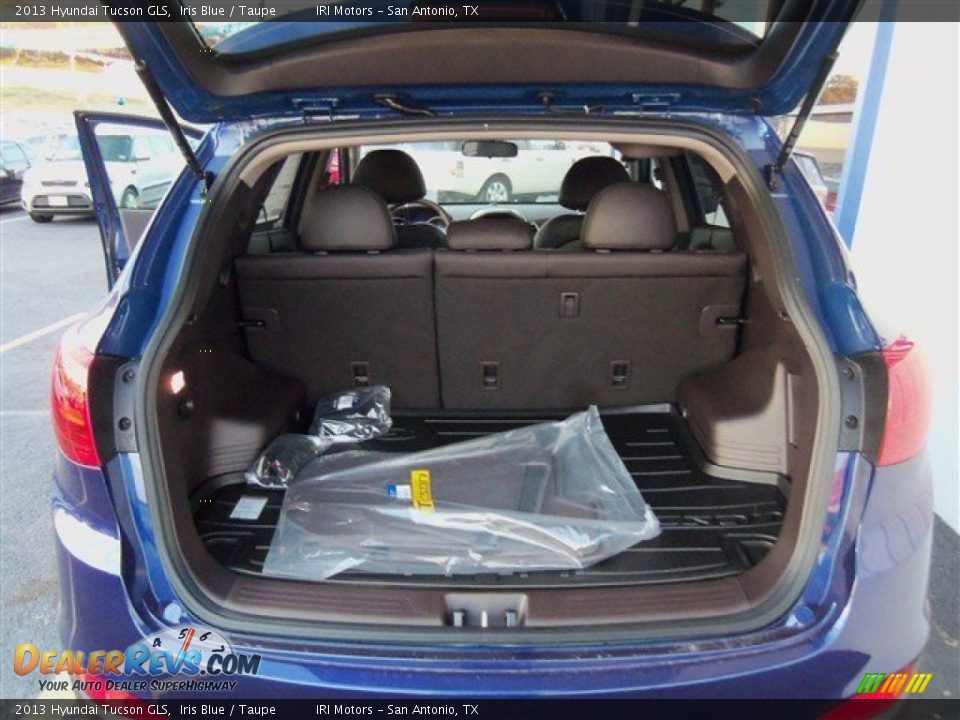 2013 Hyundai Tucson GLS Iris Blue / Taupe Photo #13