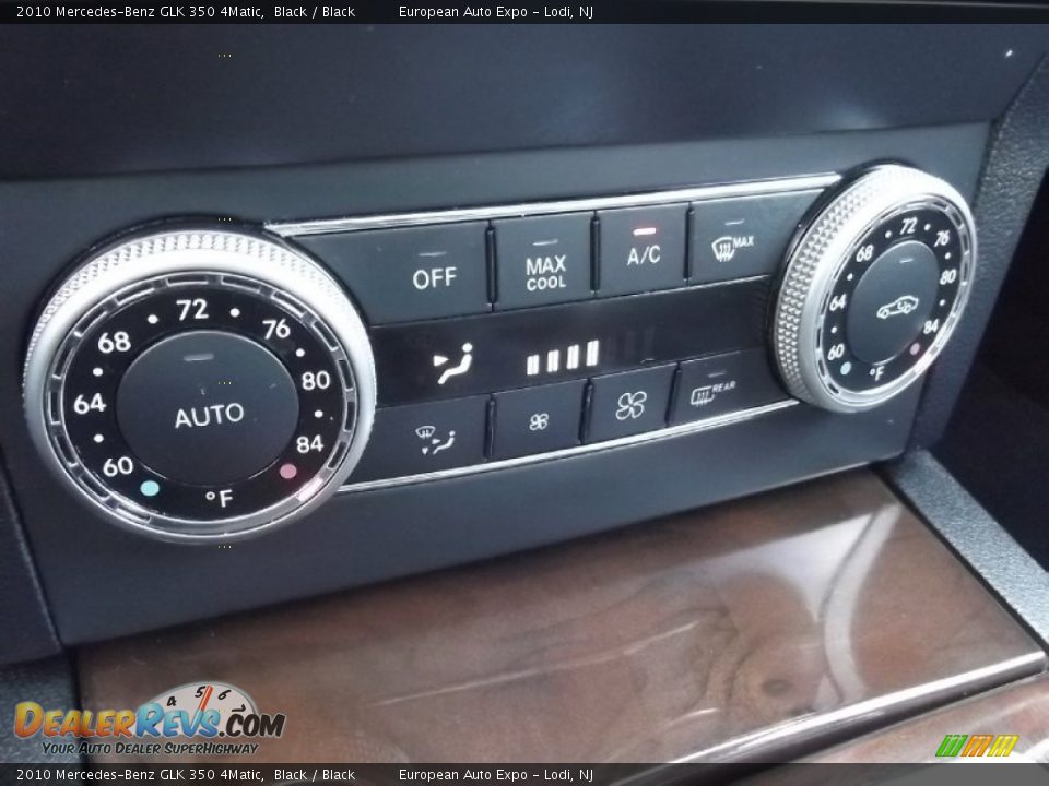 2010 Mercedes-Benz GLK 350 4Matic Black / Black Photo #26