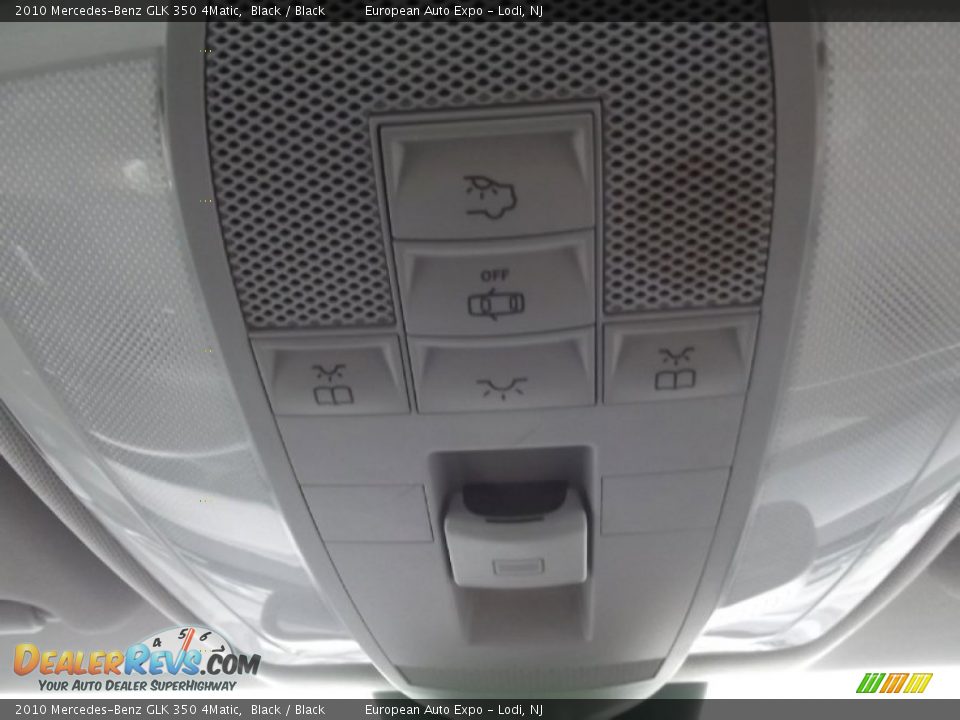 2010 Mercedes-Benz GLK 350 4Matic Black / Black Photo #33