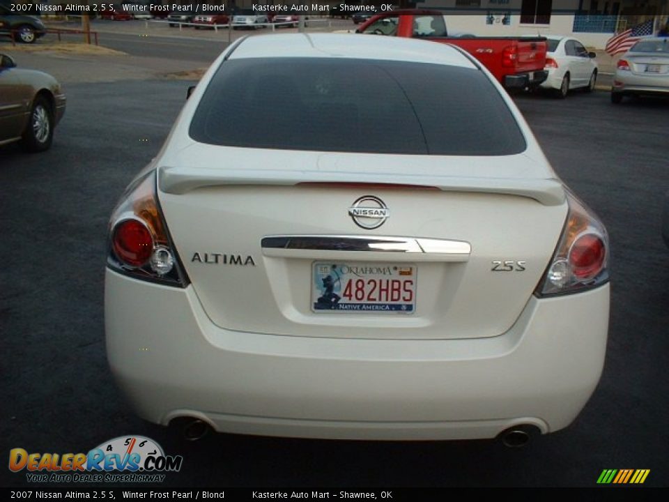 2007 Nissan Altima 2.5 S Winter Frost Pearl / Blond Photo #5