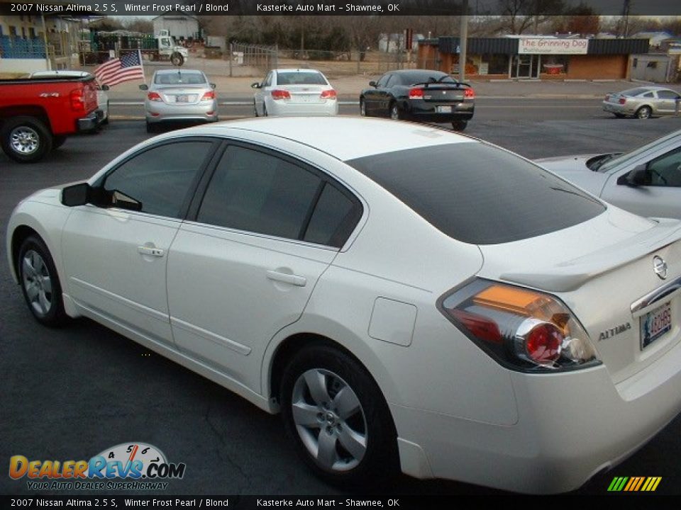 2007 Nissan Altima 2.5 S Winter Frost Pearl / Blond Photo #6