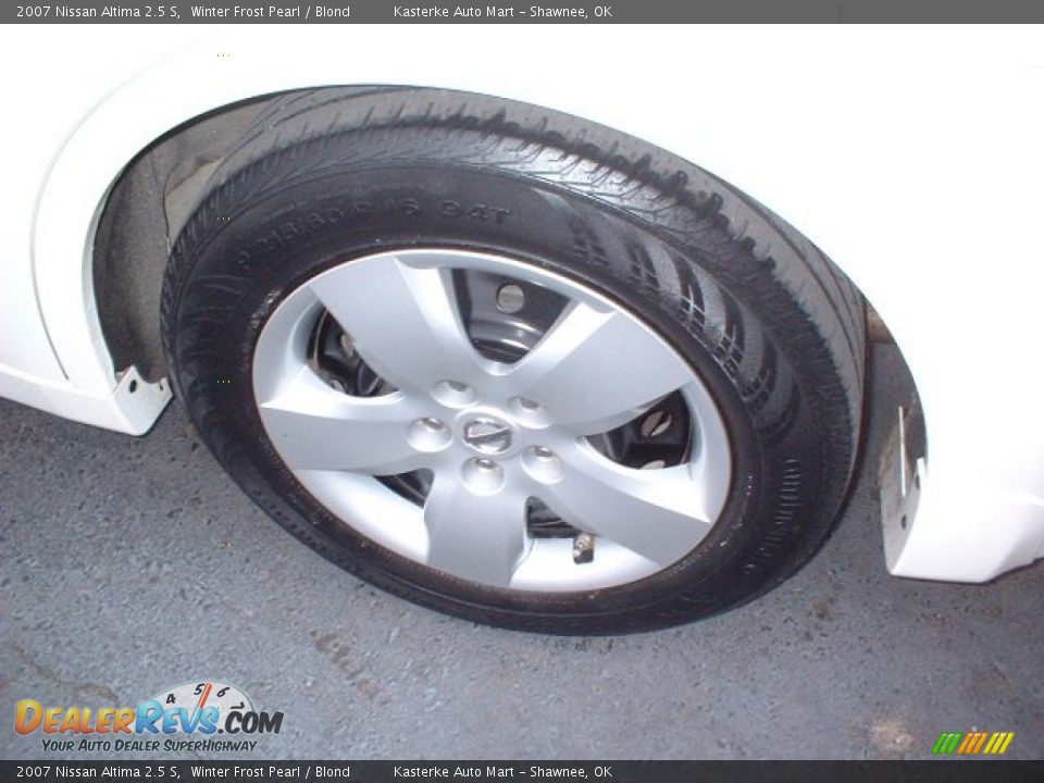 2007 Nissan Altima 2.5 S Winter Frost Pearl / Blond Photo #7