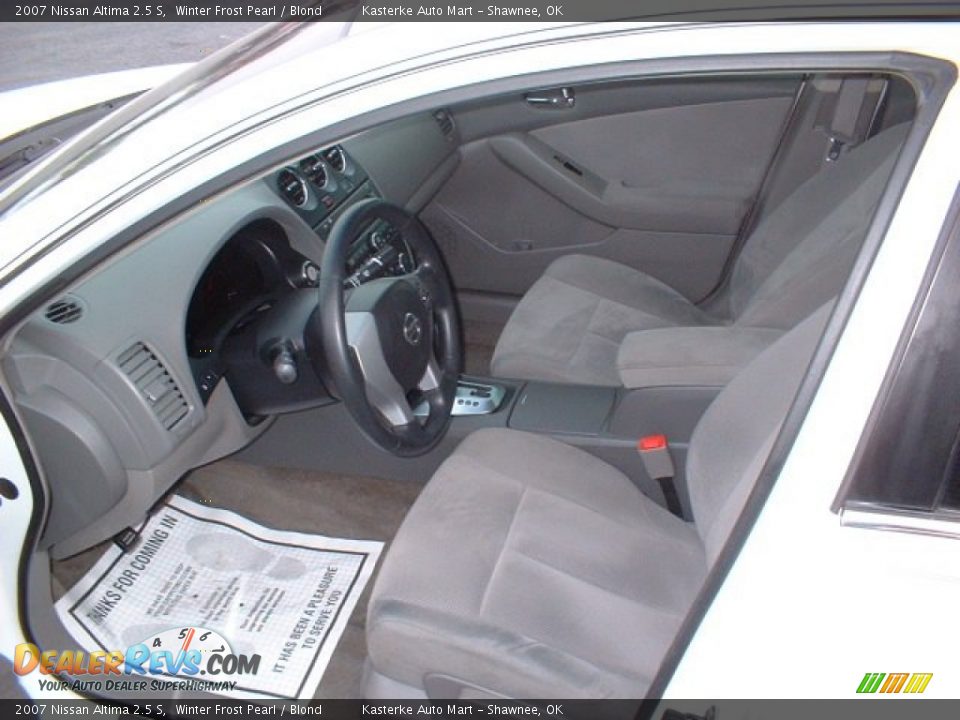 2007 Nissan Altima 2.5 S Winter Frost Pearl / Blond Photo #8