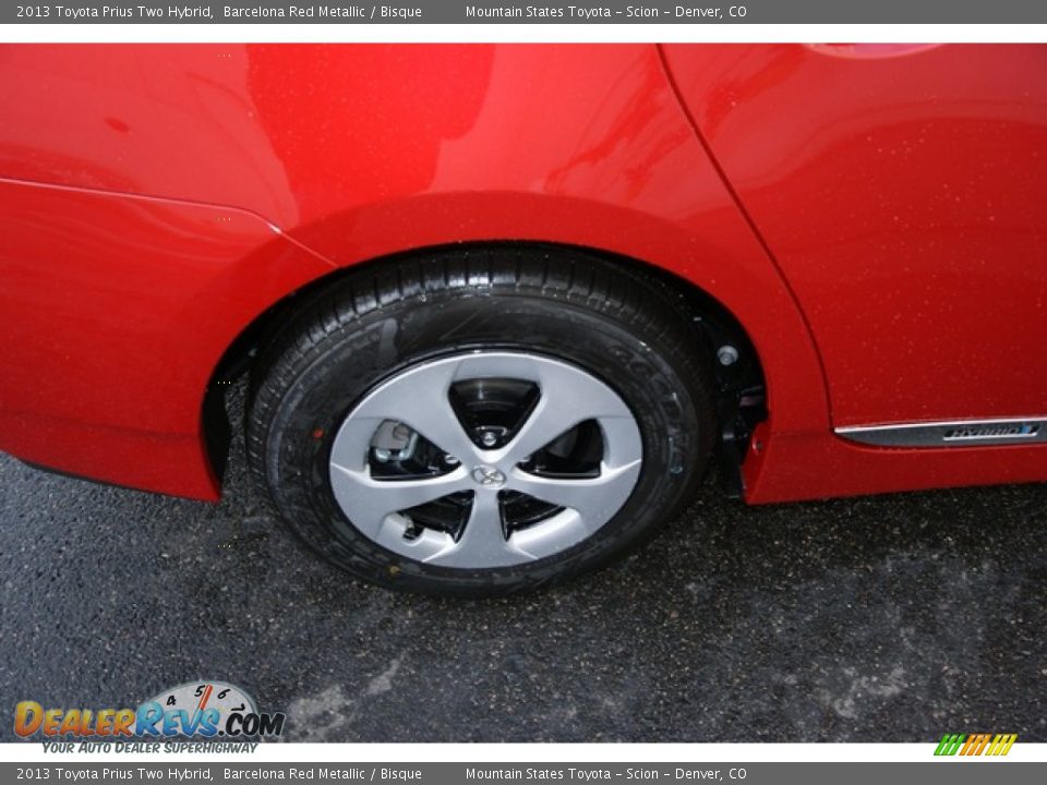 2013 Toyota Prius Two Hybrid Barcelona Red Metallic / Bisque Photo #9