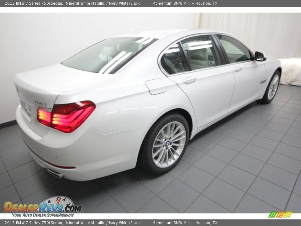 Mineral White Metallic 2013 BMW 7 Series 750i Sedan Photo #8