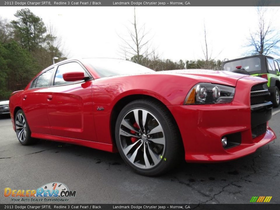 Front 3/4 View of 2013 Dodge Charger SRT8 Photo #4