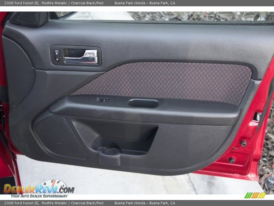 Door Panel of 2008 Ford Fusion SE Photo #28