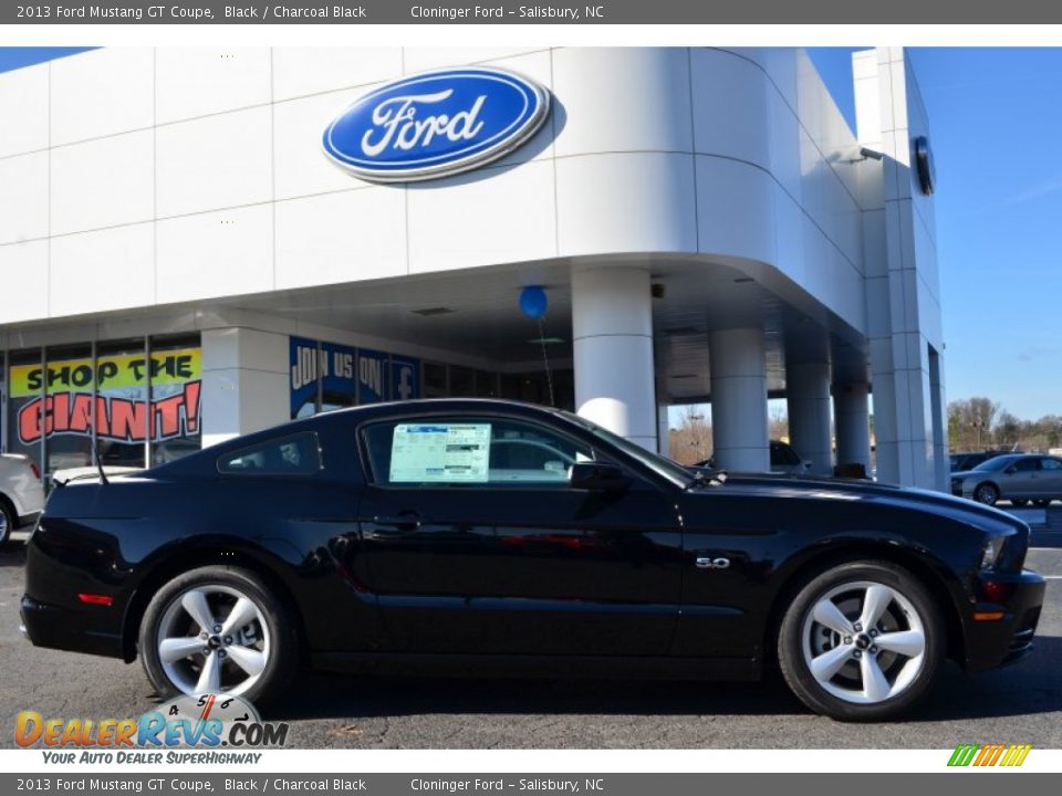 2013 Ford Mustang GT Coupe Black / Charcoal Black Photo #2