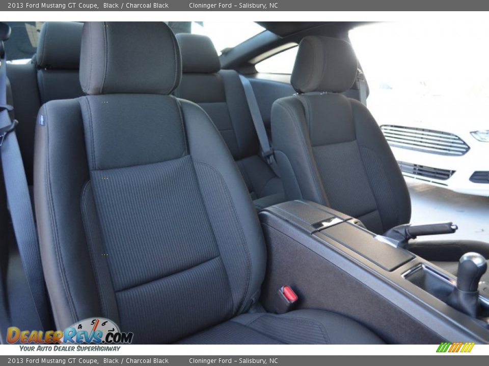 2013 Ford Mustang GT Coupe Black / Charcoal Black Photo #17