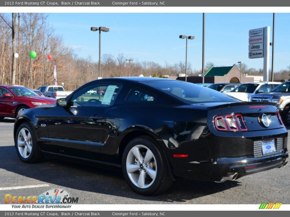 2013 Ford Mustang GT Coupe Black / Charcoal Black Photo #32