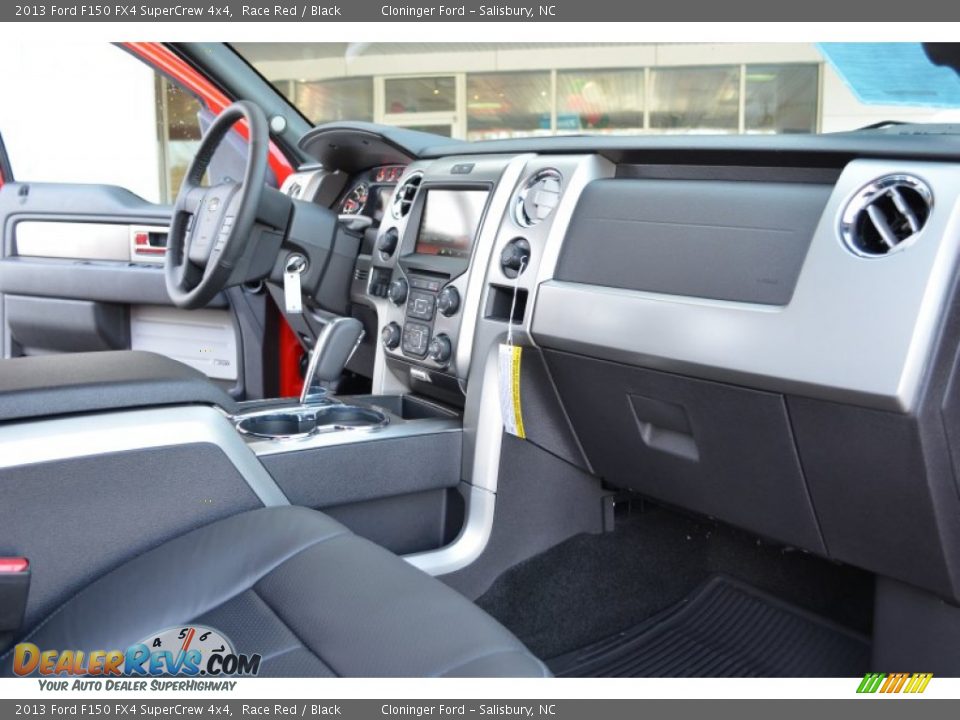 2013 Ford F150 FX4 SuperCrew 4x4 Race Red / Black Photo #16