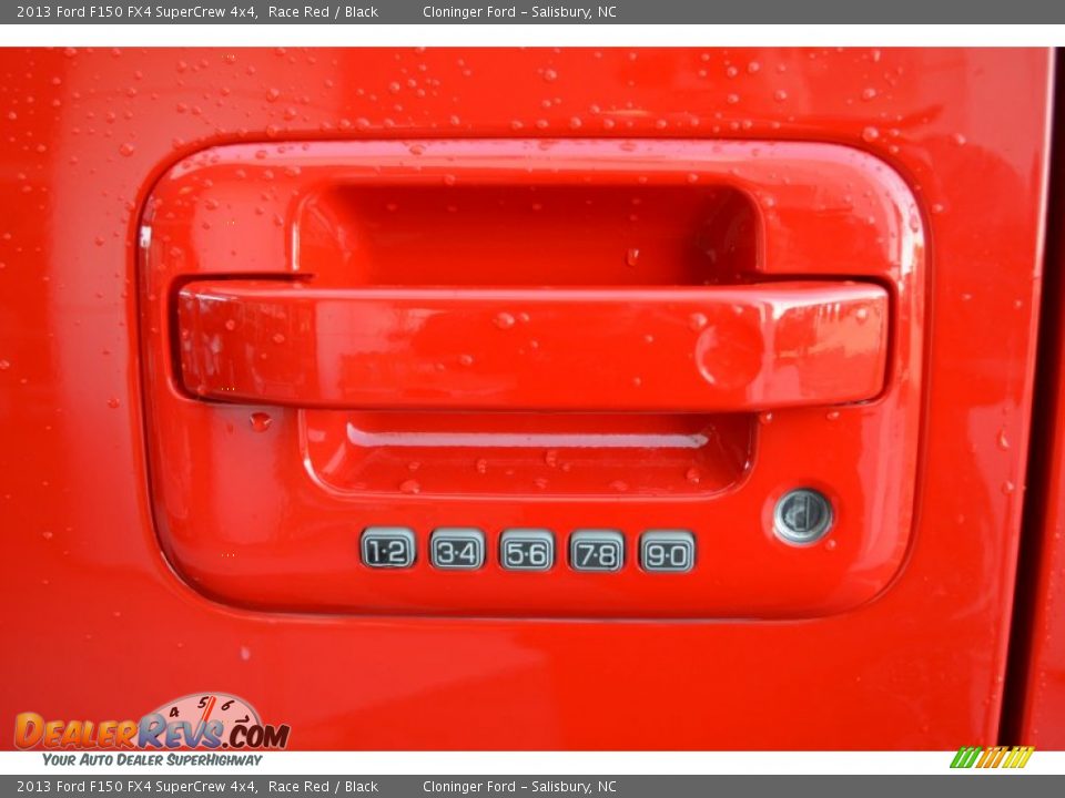 2013 Ford F150 FX4 SuperCrew 4x4 Race Red / Black Photo #30