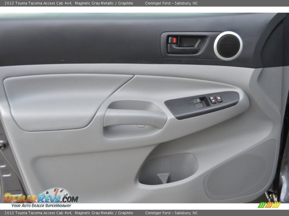 2013 Toyota Tacoma Access Cab 4x4 Magnetic Gray Metallic / Graphite Photo #8