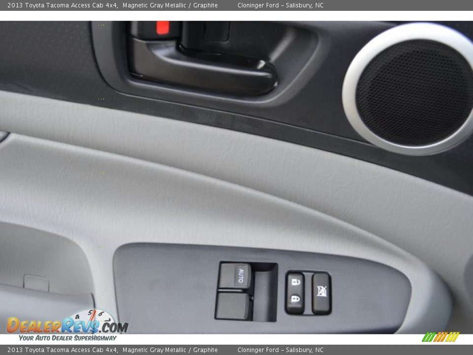 2013 Toyota Tacoma Access Cab 4x4 Magnetic Gray Metallic / Graphite Photo #9
