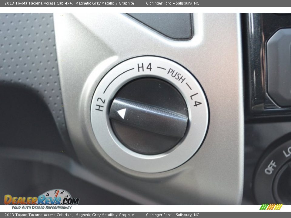 2013 Toyota Tacoma Access Cab 4x4 Magnetic Gray Metallic / Graphite Photo #28
