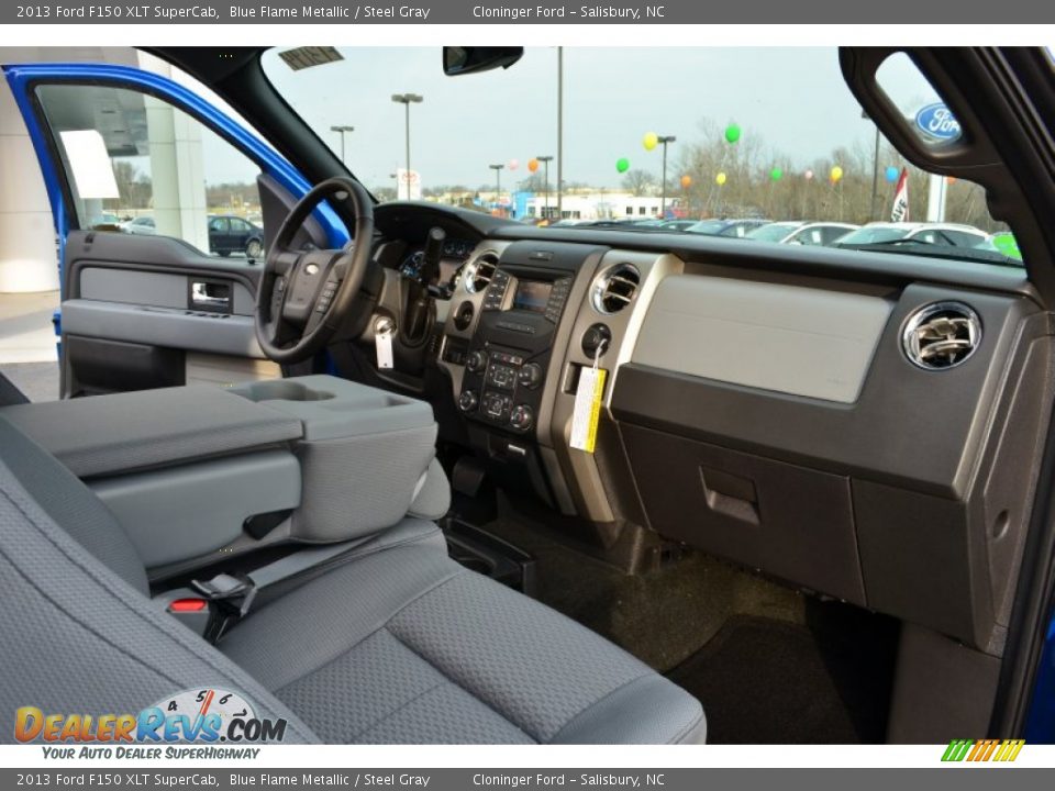 2013 Ford F150 XLT SuperCab Blue Flame Metallic / Steel Gray Photo #15
