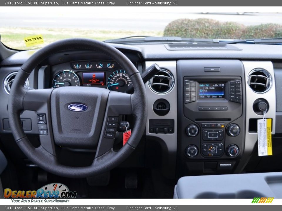 Dashboard of 2013 Ford F150 XLT SuperCab Photo #23