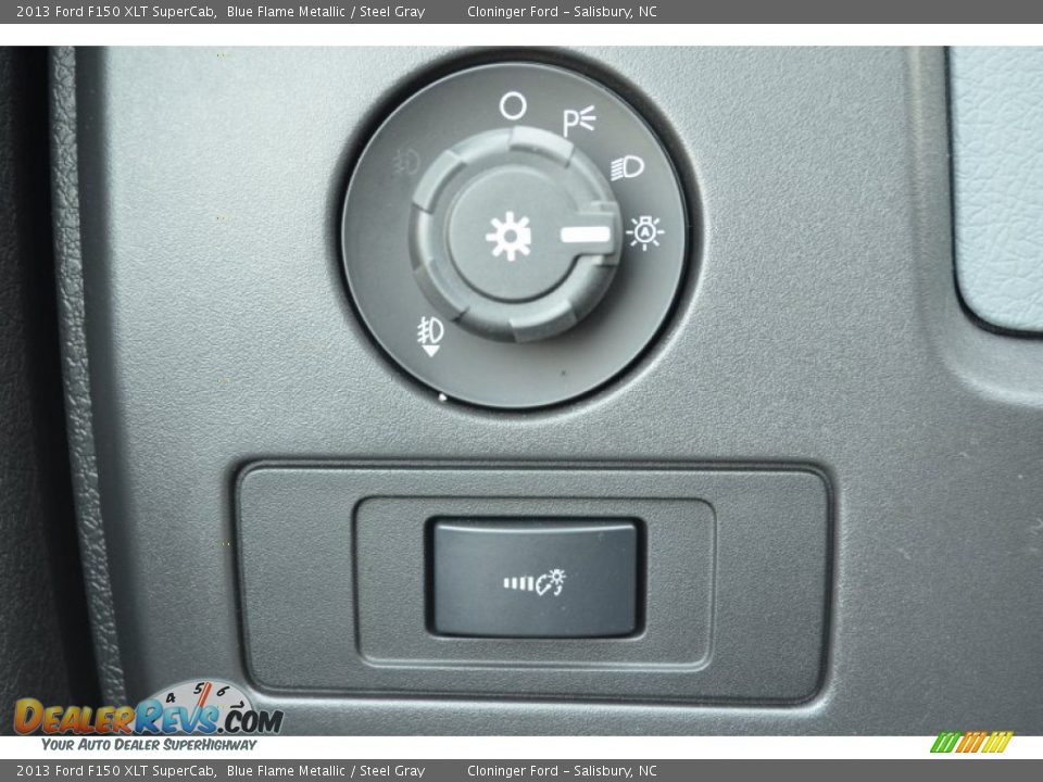 2013 Ford F150 XLT SuperCab Blue Flame Metallic / Steel Gray Photo #27