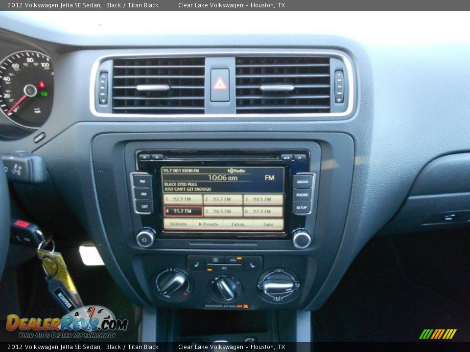 2012 Volkswagen Jetta SE Sedan Black / Titan Black Photo #17