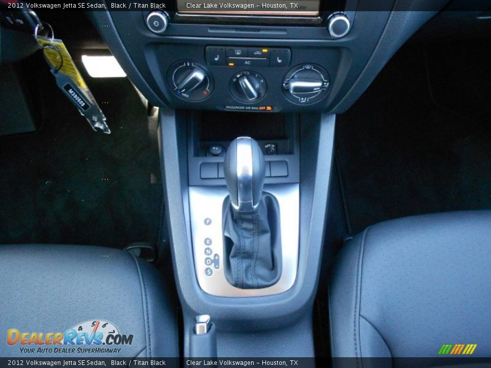 2012 Volkswagen Jetta SE Sedan Black / Titan Black Photo #18