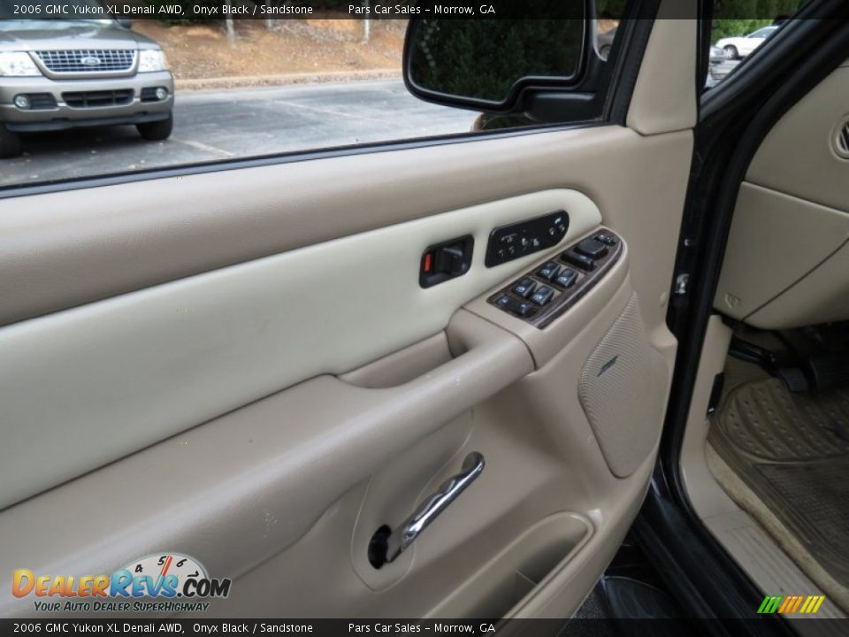 2006 GMC Yukon XL Denali AWD Onyx Black / Sandstone Photo #7